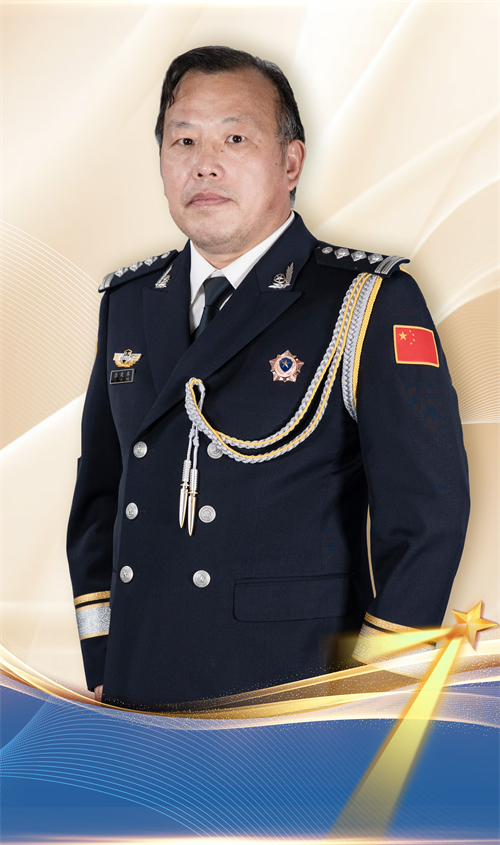 李志萍